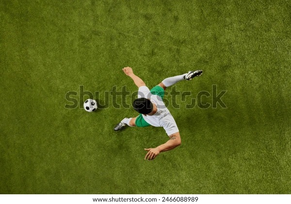 2006 亚洲荣光：王建民在洋基队单季拿下 19 胜，并列美联胜投王，开启台湾棒球的“王建民热潮”