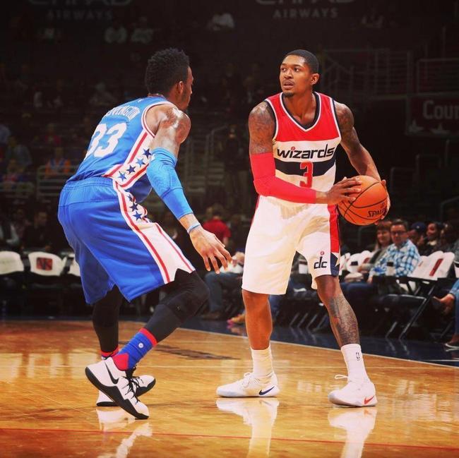 赫内斯的观 赫内斯的观